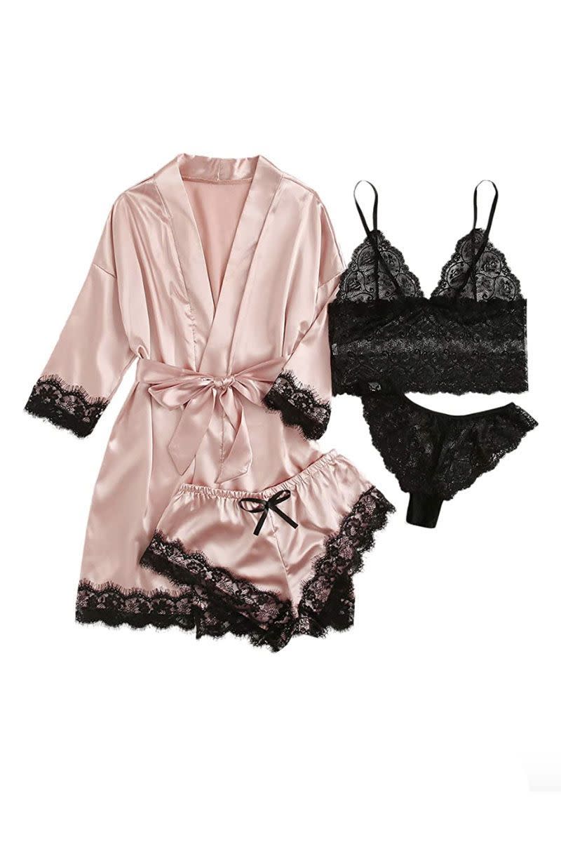 3) Floral Lace Trim Pajama Set