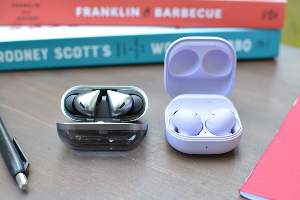 <p>Galaxy Buds 3 Pro vs. Galaxy Buds 2 Pro.</p>
