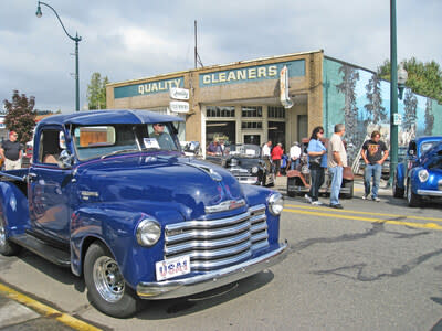 The City of Sumner, a.k.a. The Rhubarb Pie Capital of the World, celebrates Rhubarb Days each summer.