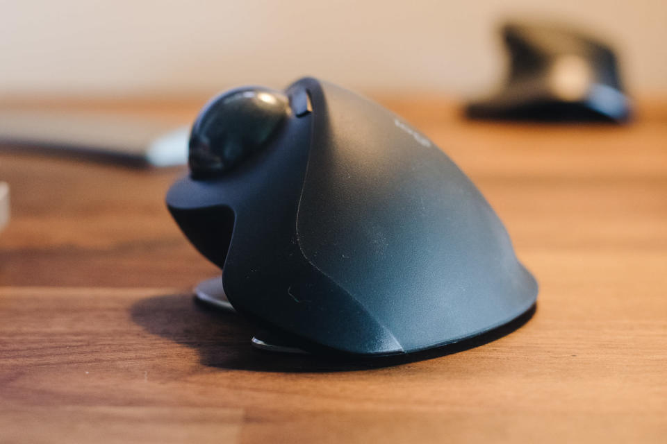 Trackball