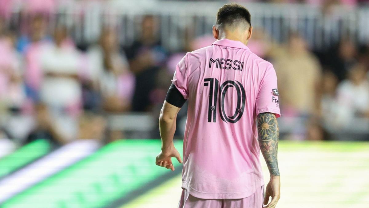 Ya se vende en Rosario la camiseta del Inter con Messi