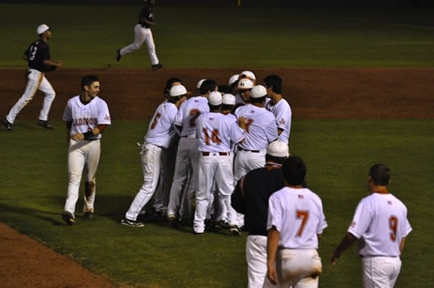 The San Antonio Madison baseball team celebrates a win — BeRecruited