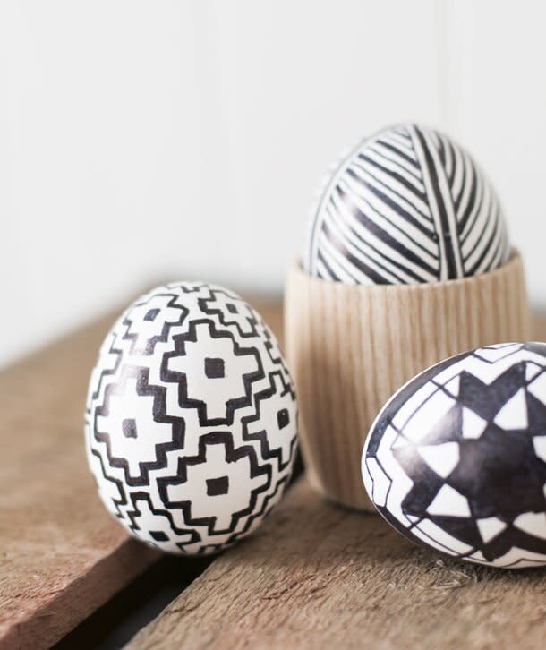 Black and White Graphic Eggs