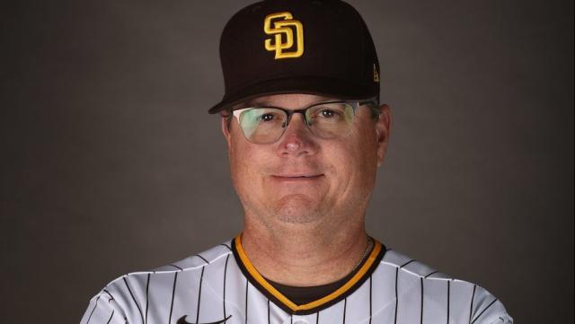 Padres hire Mike Shildt as their new manager