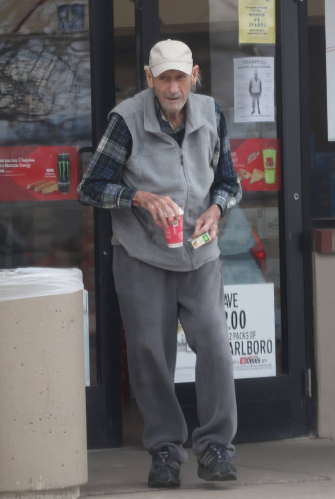 Gene Hackman, 94, out and about. SplashNews.com