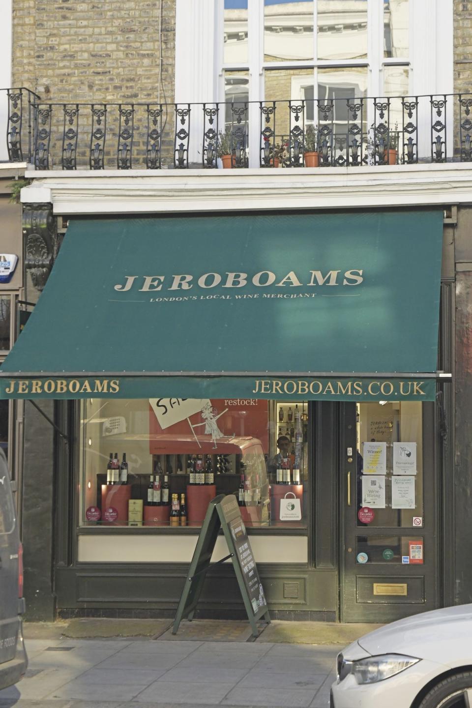 Jeraboam's on Elgin Crescent for the 