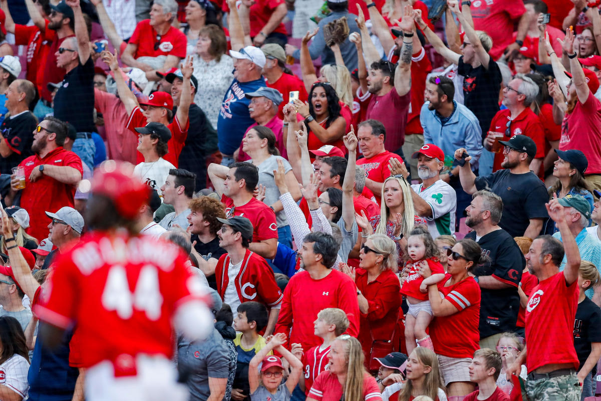 Joey Votto, Man of the People, Watches Cincinnati Reds Game with Fans, Sports & Recreation, Cincinnati