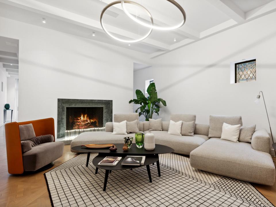 living room inside 23 cornelia street