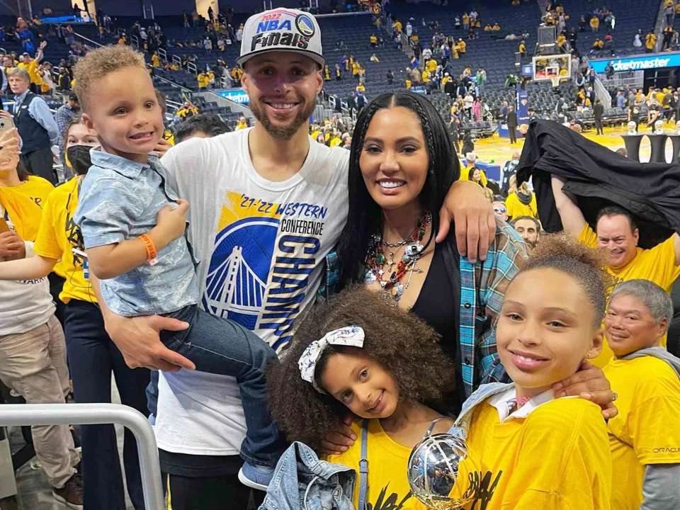 Ayesha Curry Instagram Ayesha, Steph, Riley, Ryan, and Canon Curry