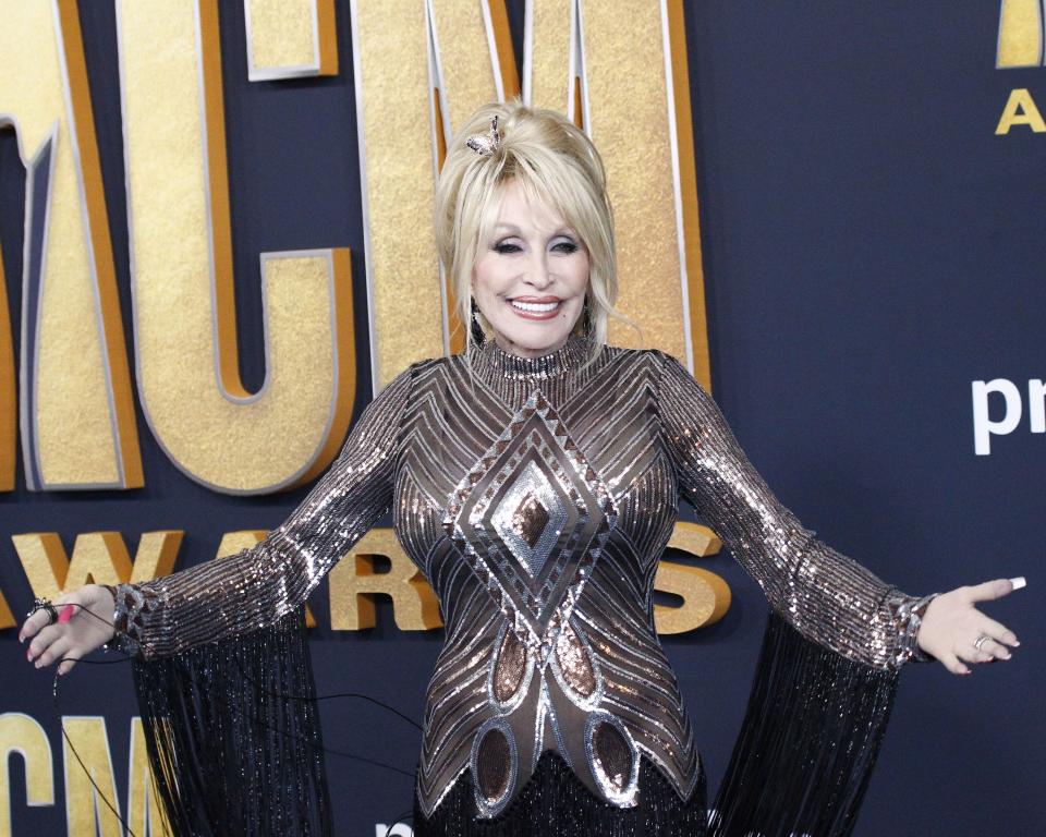Dolly Parton at arrivals for 57th Academy of Country Music (ACM) Awards - Arrivals 3, Allegiant Stadium, Las Vegas, NV March 7, 2022. Photo By: JA/Everett Collection