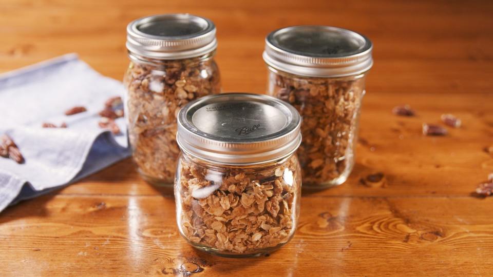 Pecan Pie Granola