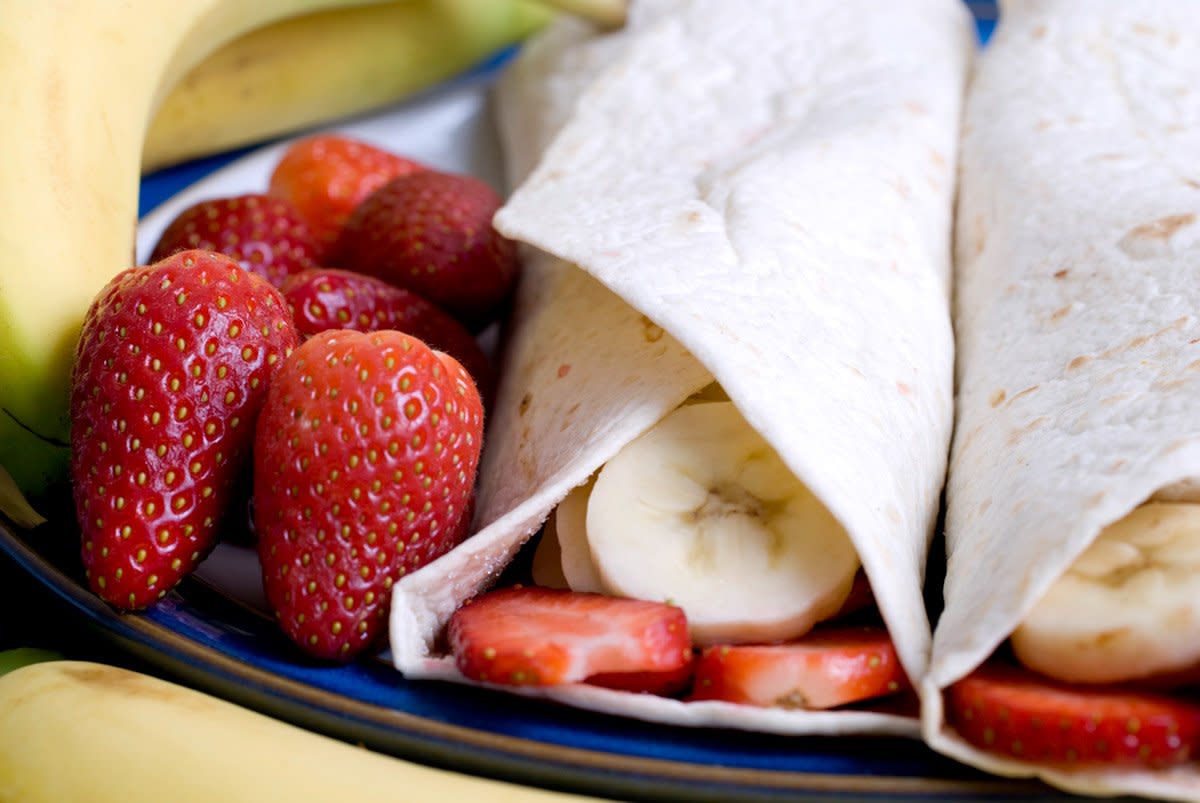 banana and strawberry burritos