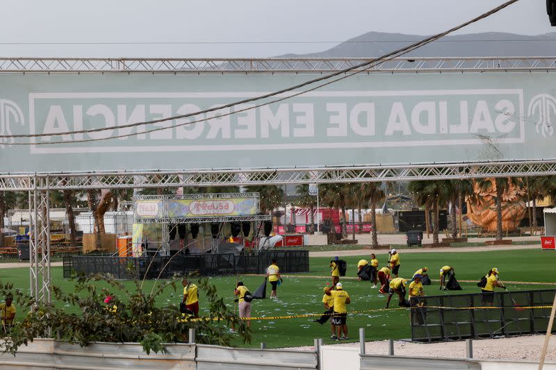 Accident at music festival after strong winds, in Valencia