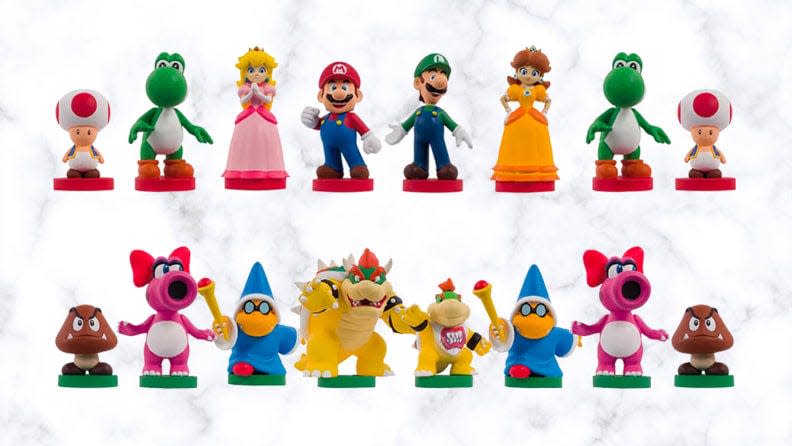 It's-a-me! A-Mario-themed-chess-set!