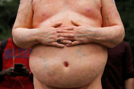 A naked statue of U.S. Republican presidential nominee Donald Trump is seen in Union Square Park in New York City, U.S. August 18, 2016. REUTERS/Brendan McDermid