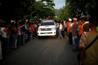 <p>A homicide unit arrives to the General Command of the Carabobo Police prison, where a fire occurred in the cells area, according to local media, in Valencia, Venezuela, March 28, 2018. (Photo: Carlos Garcia Rawlins/Reuters) </p>