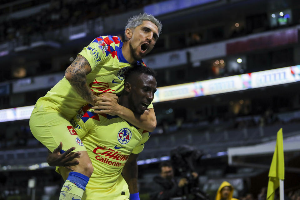 La dupla de Diego Valdés y Julián Quiñones ha sido difícil de frenar para los rivales del América. (Foto: Agustin Cuevas/Getty Images)