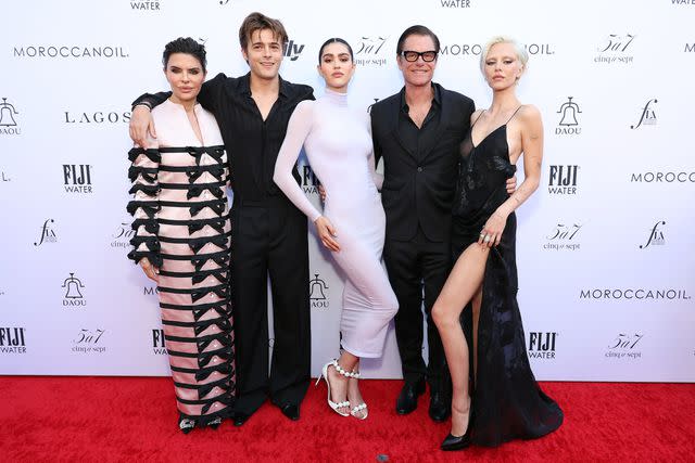 <p>Monica Schipper/WireImage</p> Lisa Rinna, Henry Eikenberry, Amelia Gray Hamlin, Harry Hamlin, and Delilah Belle Hamlin attend The Daily Front Row's 8th Annual Fashion Los Angeles Awards on April 28, 2024 in Beverly Hills, California.