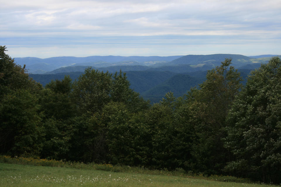 A view captured from one of many scenic overlooks.