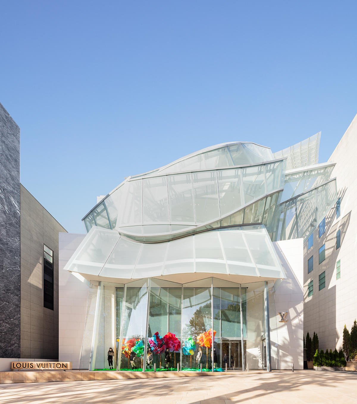 Louis Vuitton Seoul Opens With Frank Gehry Design