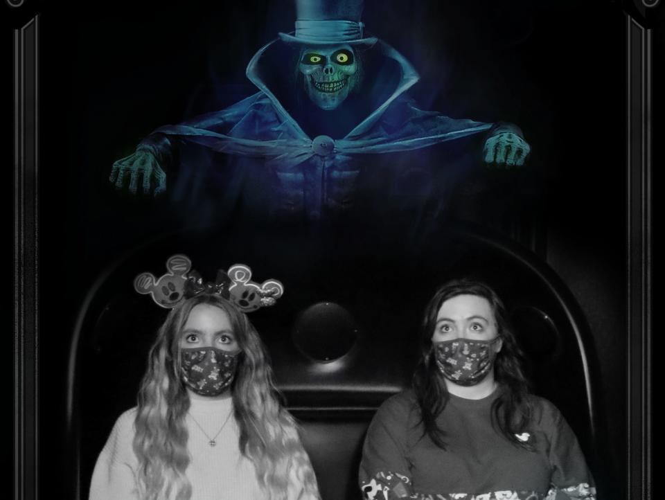 ride photo from haunted mansion at disney world