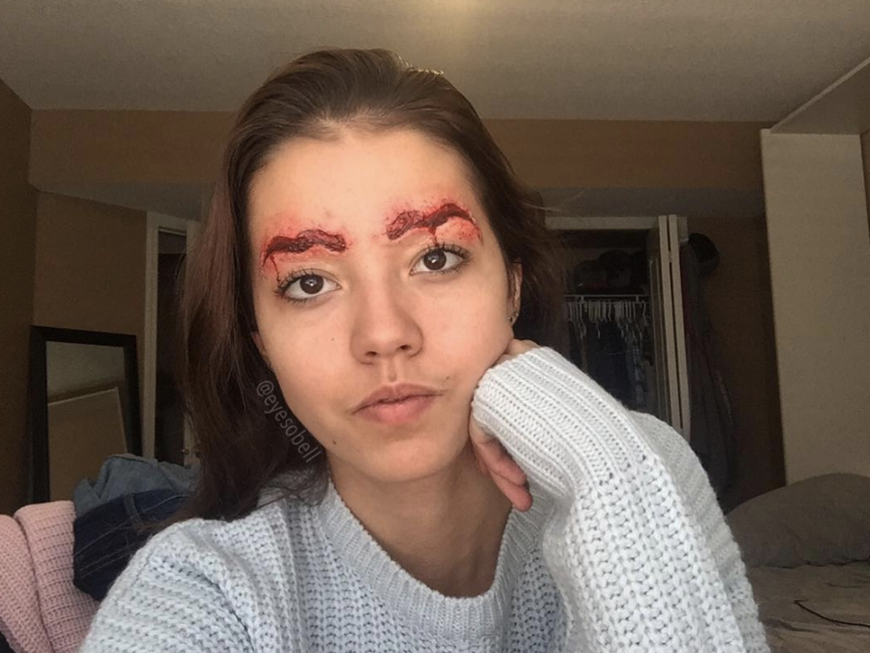 Squiggle brows have been given a gruesome new look. (Photo: eyesobell/Instagram)