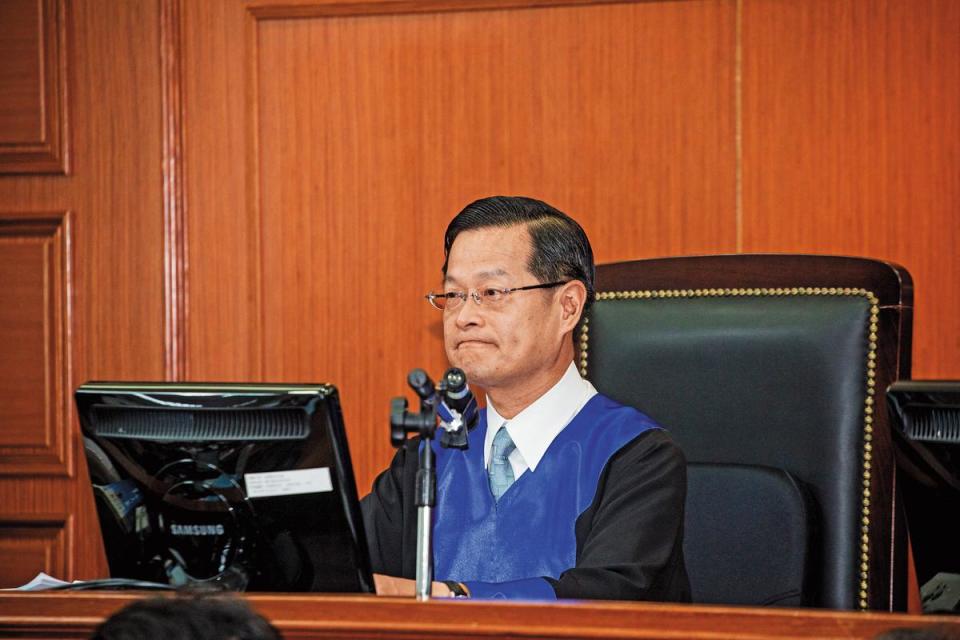 高院庭長周盈文曾判郭瑤琪有罪，他強調判決沒問題。