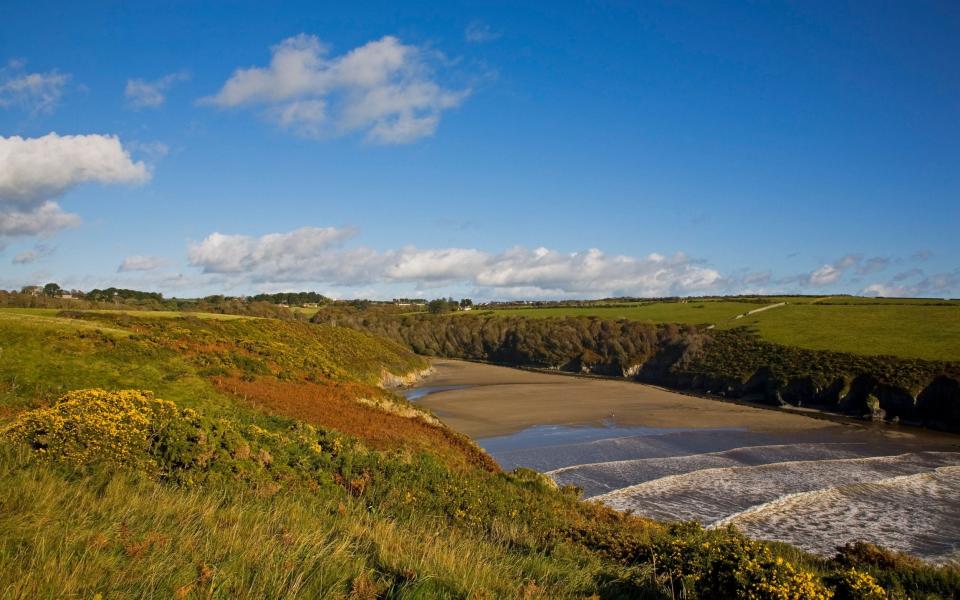 Stradbally Cove ireland - alamy