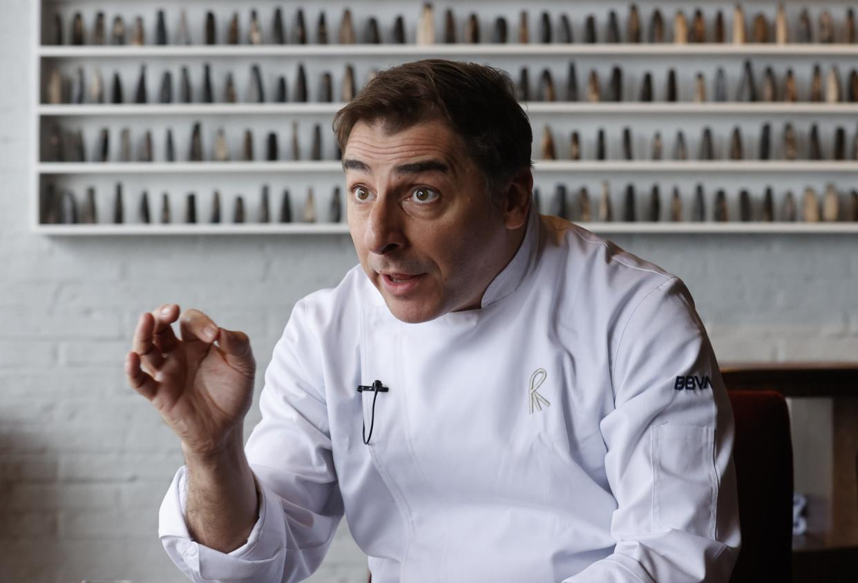 Jordi Roca, pastelero de El Celler de Can Roca, elegido el mejor del mundo en su categoría. Foto: EFE