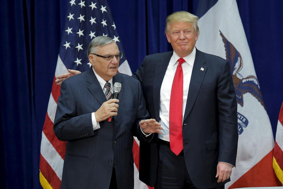 Donald&nbsp;Trump with former Maricopa County sheriff Joe Arpaio, left, in January 2016, when he&nbsp;endorsed the then-GOP presidential candidate. (Photo: Brian Snyder / Reuters)