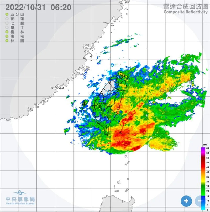 今日受共伴效應影響，北部、東半部應慎防致災性的大量降雨。（圖／中央氣象局）