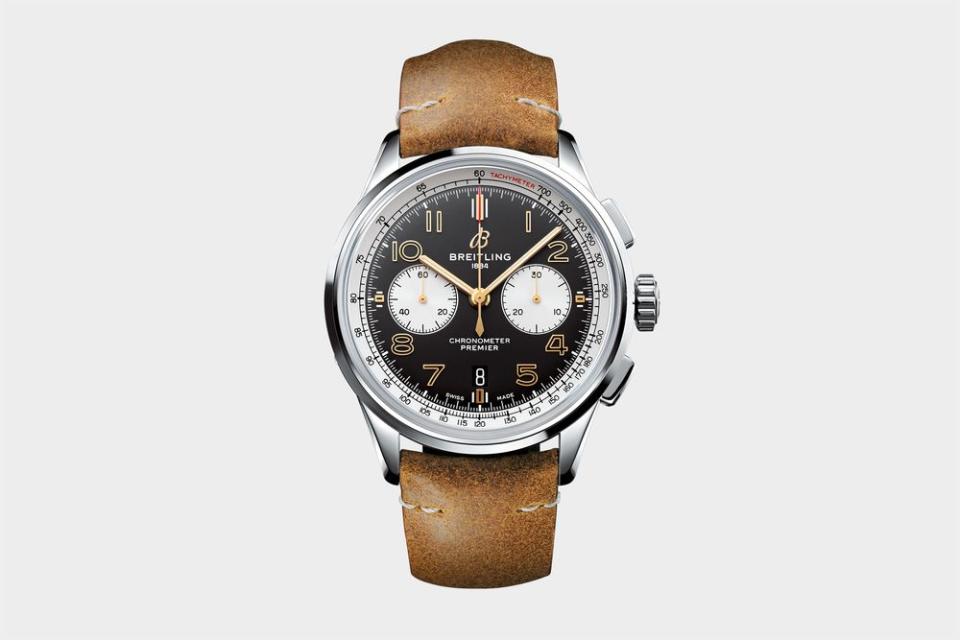 5 Watches for Travelers With Adventurous Spirits