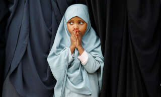 Le 10 avril 2024, à Nairobi (Kenya). Une jeune fille pendant la prière du début de l’Aïd-el-Fitr, qui marque la fin du ramadan. . Photo Monicah Mwangi/REUTERS