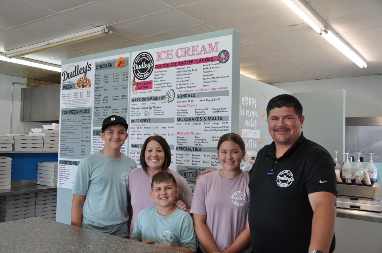 The Dudley family, from left, Hayden, Tara, Rowan, Addison and Brian, opened Dudley's G's Pizza World in Damascus in May 2023. They bought the original G's Pizza World, in the same location, from Hank and Michelle Price.