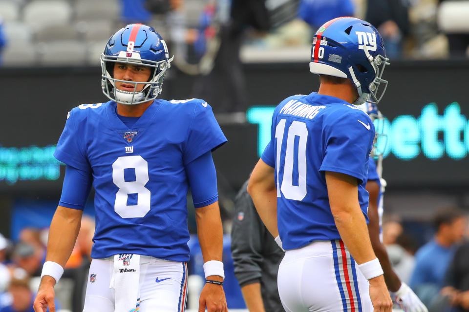 EAST RUTHERFORD, NJ - OCTOBER 06:  New York Giants quarterback Daniel Jones (8) and New York Giants quarterback Eli Manning (10) on the field prior to the National Football League game between the New York Giants and the Minnesota Vikings on October 6, 2019 at MetLife Stadium in East Rutherford, NJ.  (Photo by Rich Graessle/Icon Sportswire via Getty Images)