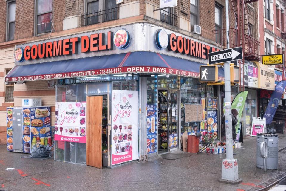 Bee has four previous arrests for robbery in the Bronx, authorities said. LP Media