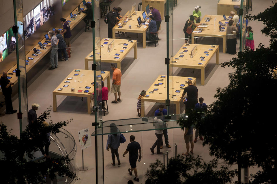 How the Apple Store Lost Its Luster