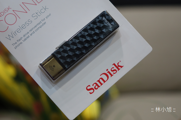 這個讚啦！想要擴充 iPhone 的手機容量不必再插隨身碟啦！SanDisk Connect 無線隨身碟讓空間小的噩夢解除