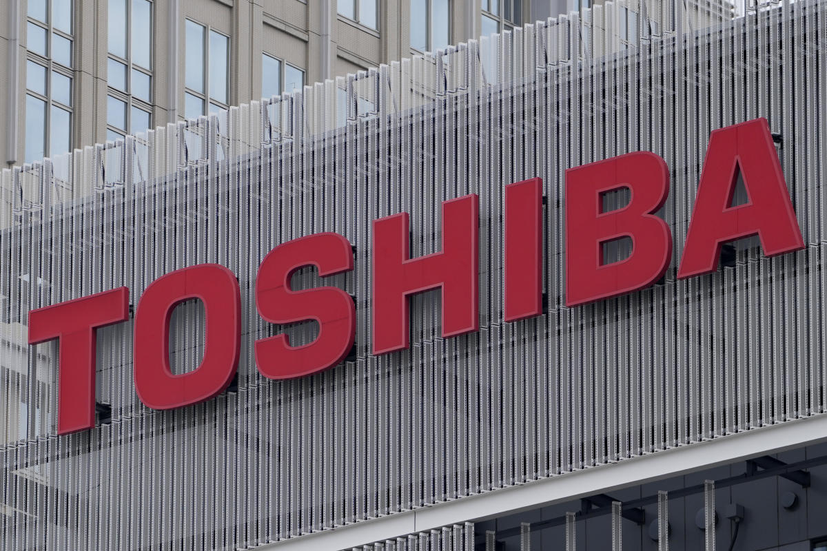Raksasa teknologi Jepang yang dilanda skandal, Toshiba, mendapat tawaran tender