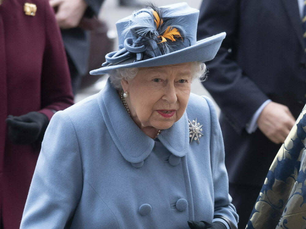 Queen Elizabeth II. begibt sich auf einem ihrer Schlösser in Quarantäne. (Bild: imago images/Xinhua)