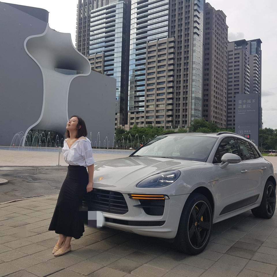 【明星愛聊車】劉品言選擇Porsche Macan turbo因加速性能及大空間  開車曾遇前方人孔蓋炸飛超驚險！