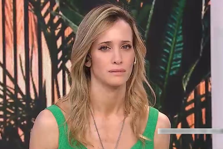 Julieta Prandi hizo un descargo al inicio de Es por ahí, programa que conduce en América (Captura video)