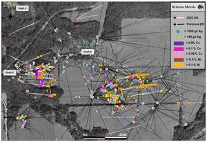 Collar Locations, Drill Traces and UG-Workings Projected to Surface at the Langis Project.