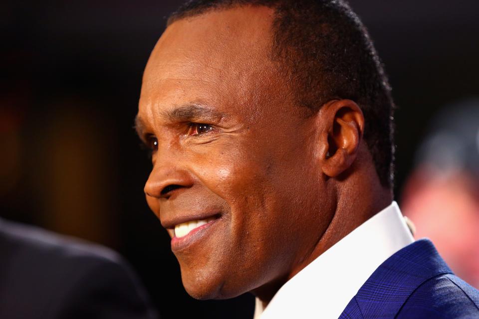 "Sugar" Ray Leonard, looking on during the Gary O'Sullivan and David Toribio bout on October 10, 2015, is slated to speak in Rancho Mirage in March.