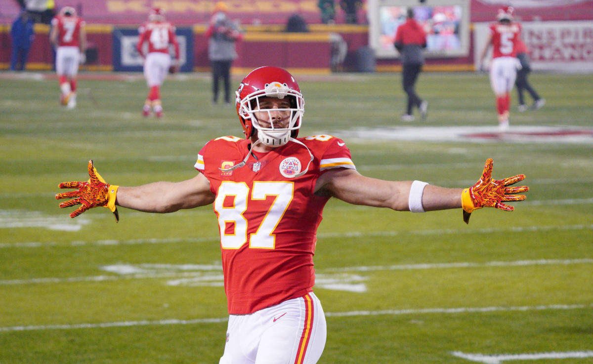 2021 NFL Playoff Challenge Fantasy football rankings, best picks: Start  Travis Kelce on Championship Weekend 