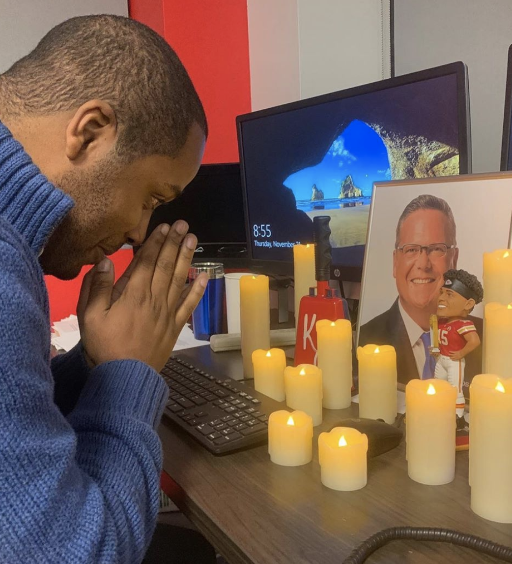 A co-worker at Fox 4 news station in Kansas City jokes about the #PrayersforNick hashtag. (Photo: Instagram)