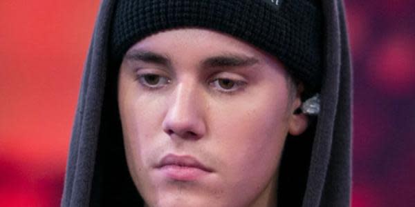 ¡Fail! Justin Bieber compró un NFT por $1.3 MDD; ahora vale menos de $70,000 USD