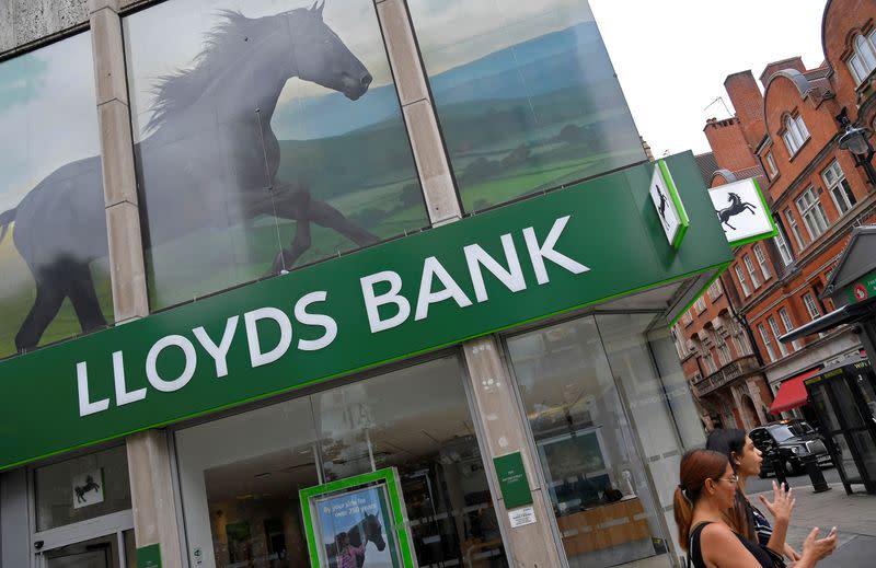 Lloyds Bank sets target to increase number of senior Black staff