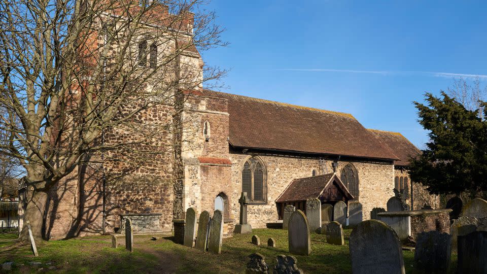 St. Mary Magdalene Churchyard in East Ham is one of the oldest of its kind in the UK. - Richard Barnes/Alamy Stock Photo