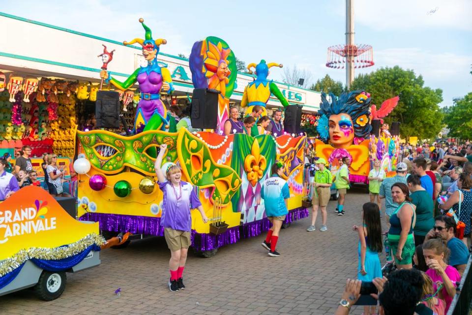 Carowinds is introducing in 2021 Grand Carnival, a nighttime international festival and party.